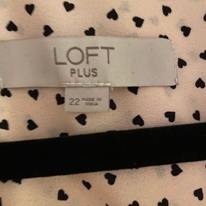 Loft tank top with heart design